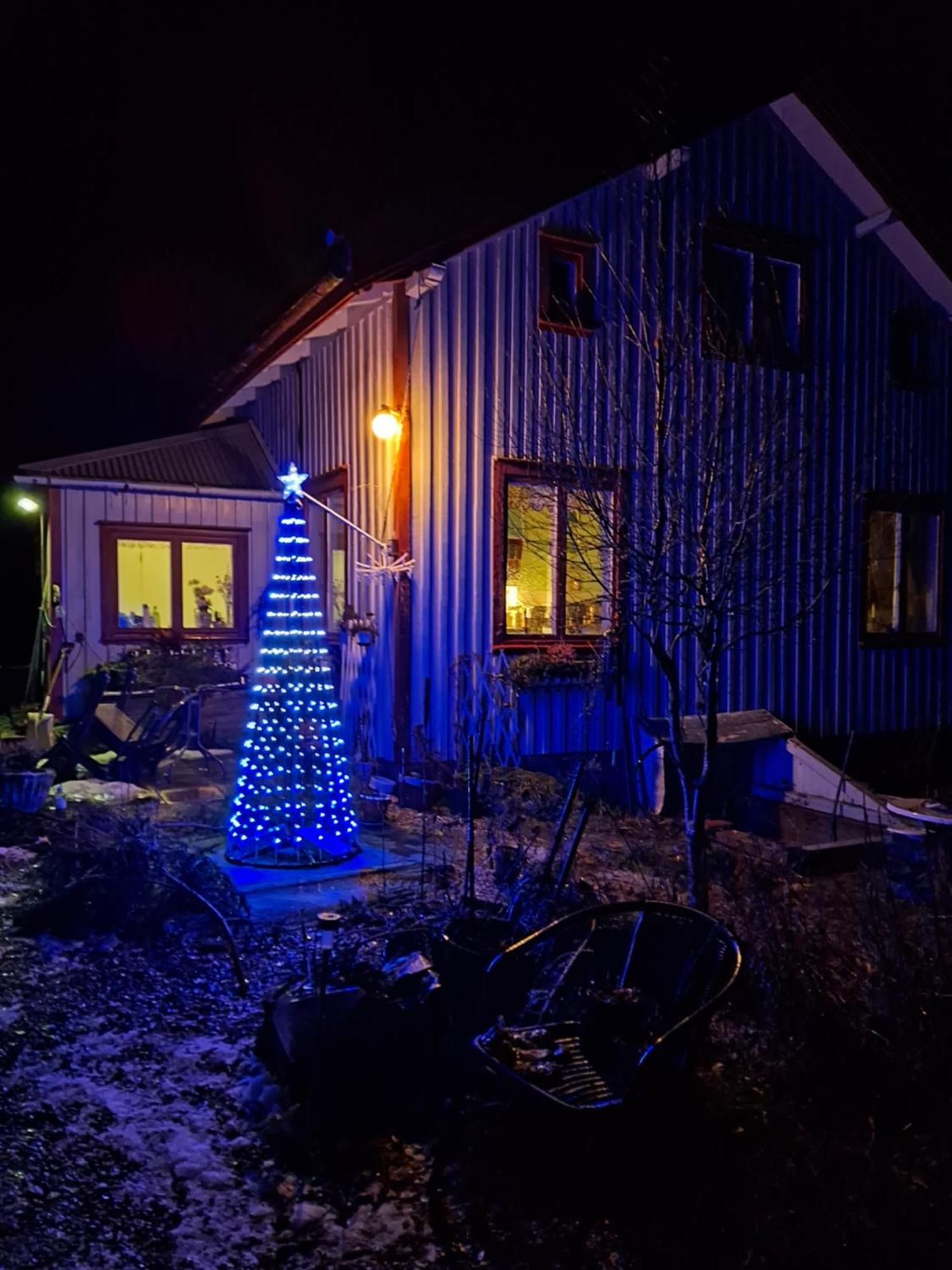 Strömstad Charmigt Aeldre Hus, Laddbox 22 Kw, 5 Bil-Minuter Till Bad מראה חיצוני תמונה